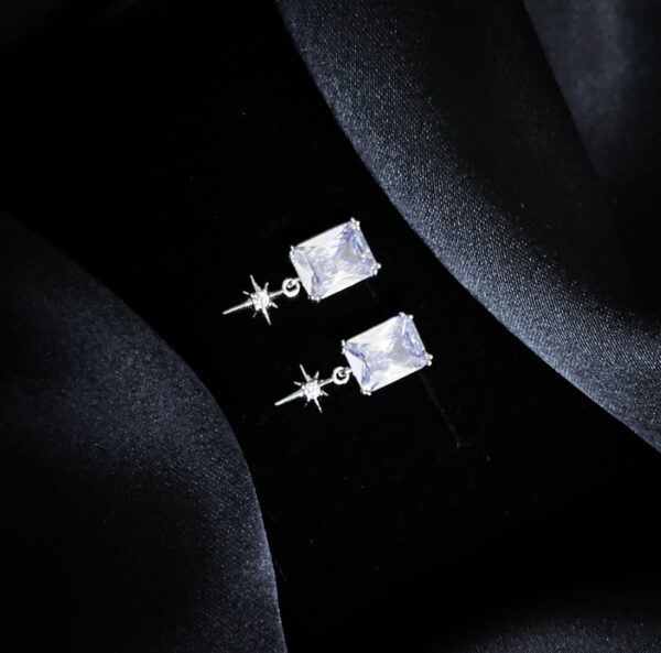 Starburst Dangling Studs