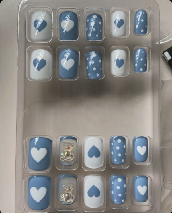 Heart Press-On Nails