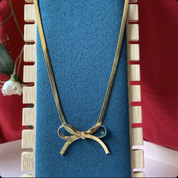 Bow Snake Chain