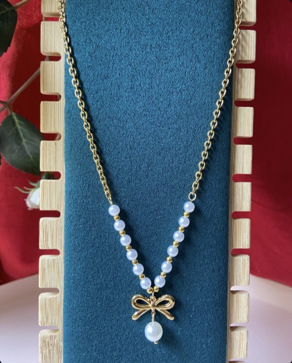 Bow & Pearl Necklace