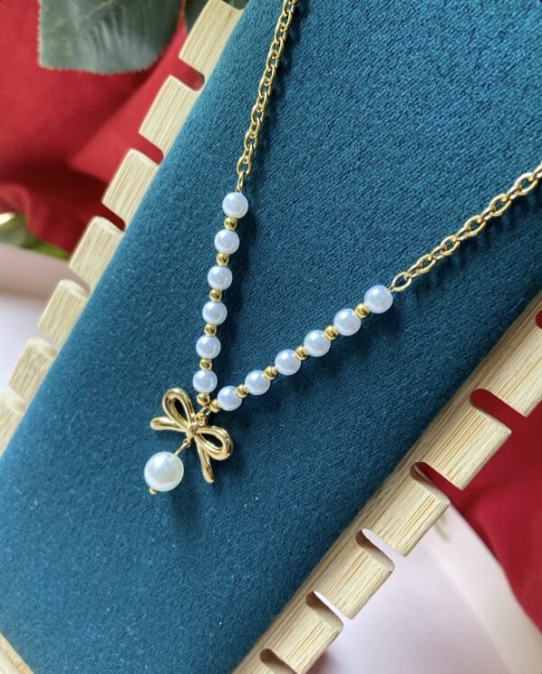 Bow & Pearl Necklace - Image 3