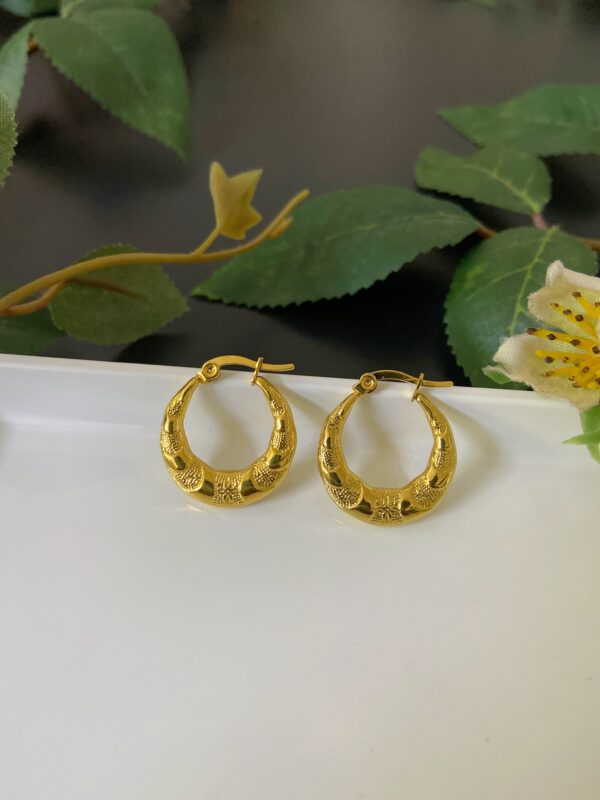 Trendy Hoops