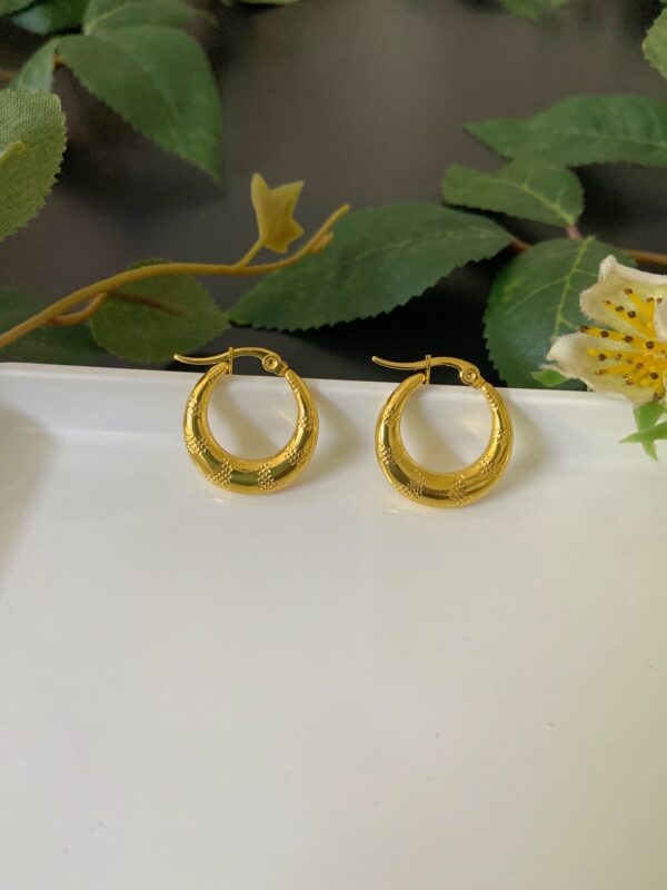 Trendy Hoops