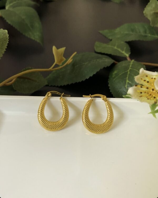 Trendy Hoops