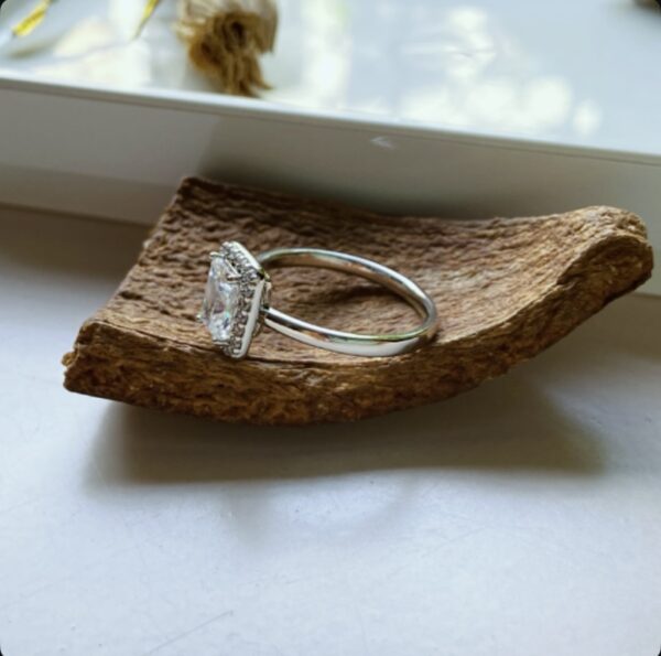 Radiant Cut Diamond Ring - Image 6