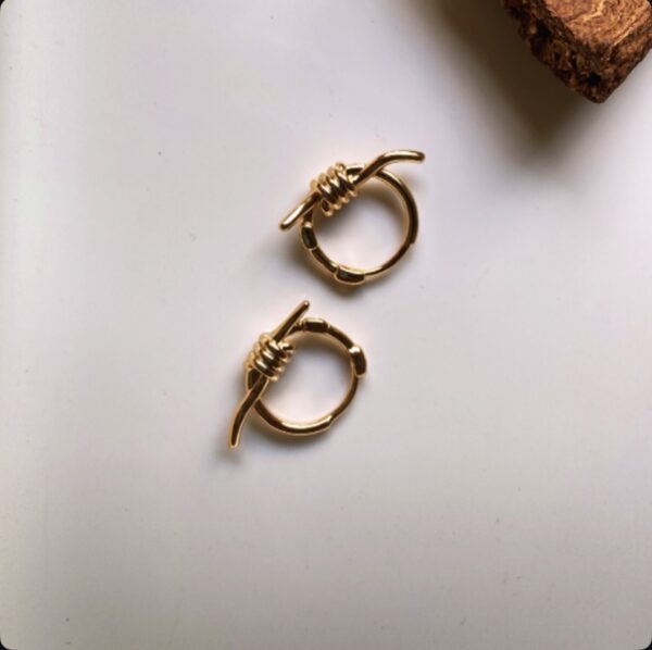 Barbed Wire Hoops