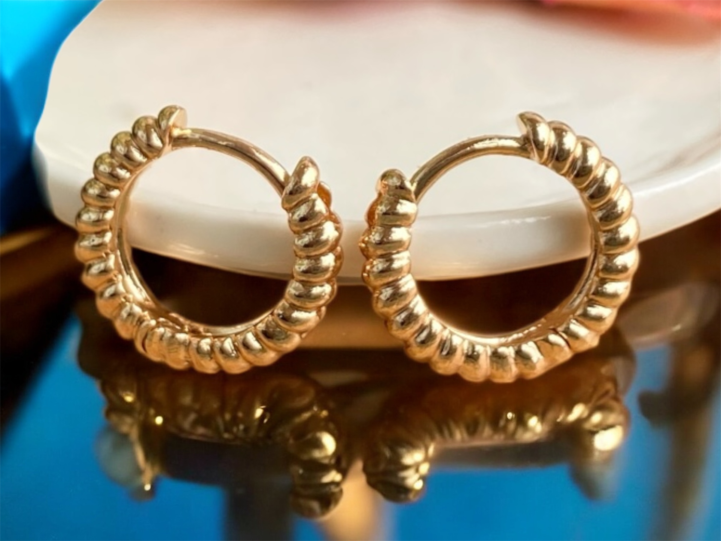 18k gold plated textured hoop earrings anti tarnish, waterproof & skin friendly daily wear | avrékh jewels 18k gold plated textured hoop earrings anti tarnish, waterproof & skin friendly daily wear | avrékh jewels